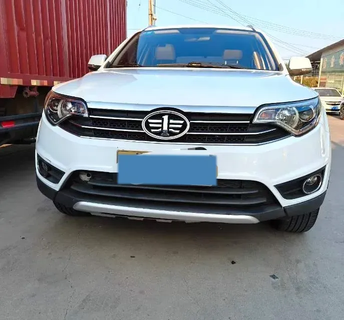 2017 FAW Senia R7 1.6L 116HP L4 5MT,autocango,china used car exporter,china ev exporter,chinese used car exporter,chinese used ev exporter