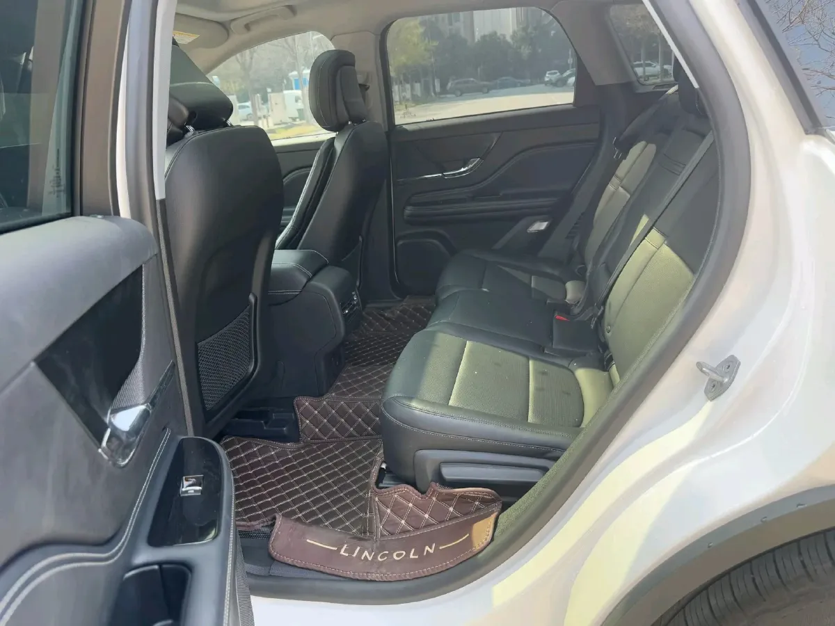 2022 Lincoln Corsair 2.0T 245HP L4 8AT,autocango,china used car exporter,china ev exporter,chinese used car exporter,chinese used ev exporter