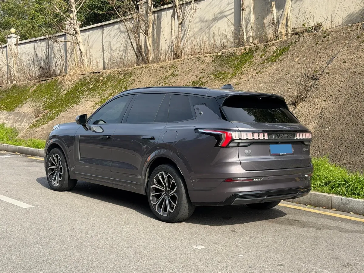 2023 LYNK&CO 09 EM-P 2.0T 254HP L4 3DHT PHEV 40.1KWH,autocango,china used car exporter,china ev exporter,chinese used car exporter,chinese used ev exporter