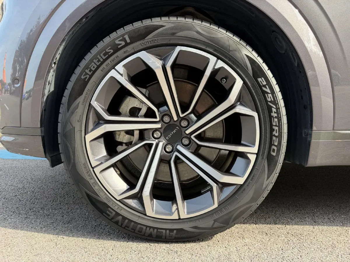 2023 LYNK&CO 09 EM-P 2.0T 254HP L4 3DHT PHEV 40.1KWH,autocango,china used car exporter,china ev exporter,chinese used car exporter,chinese used ev exporter