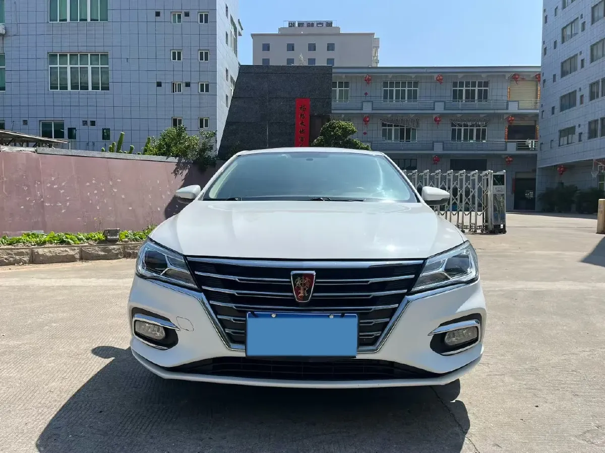 2020 Roewe i5 1.5L 120HP L4 CVT,autocango,china used car exporter,china ev exporter,chinese used car exporter,chinese used ev exporter