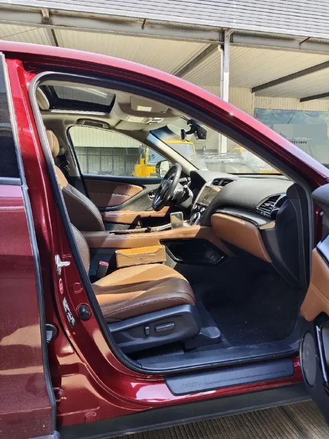 2019 Acura CDX 1.5T 182HP L4 8DCT,autocango,china used car exporter,china ev exporter,chinese used car exporter,chinese used ev exporter