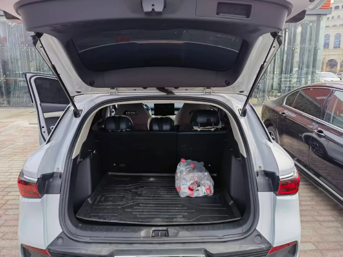 2022 Hycan Z03 BEV 64.23KWH,autocango,china used car exporter,china ev exporter,chinese used car exporter,chinese used ev exporter