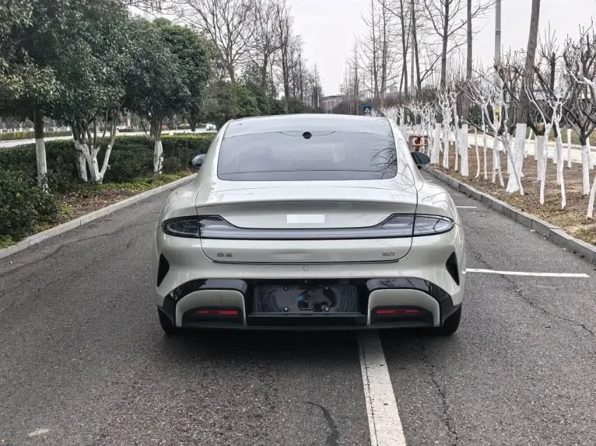 2024 MI SU7 BEV 73.6KWH,autocango,china used car exporter,china ev exporter,chinese used car exporter,chinese used ev exporter