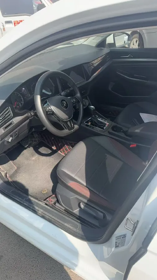 2021 Volkswagen Bora 1.5L 113HP L4 6AT,autocango,china used car exporter,china ev exporter,chinese used car exporter,chinese used ev exporter