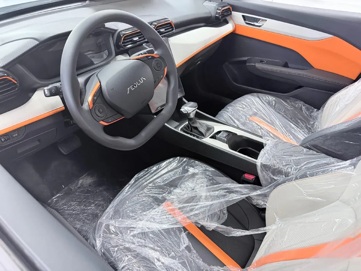 2025 DongFeng Aeolus YiXuan 1.5L 125HP L4 6DCT,autocango,china used car exporter,china ev exporter,chinese used car exporter,chinese used ev exporter