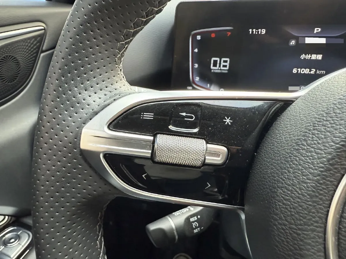 2024 HongQi HS3 1.5T 169HP L4 7DCT,autocango,china used car exporter,china ev exporter,chinese used car exporter,chinese used ev exporter