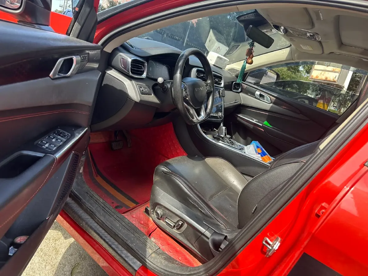 2019 LYNK&CO 01 2.0T 190HP L4 7DCT,autocango,china used car exporter,china ev exporter,chinese used car exporter,chinese used ev exporter