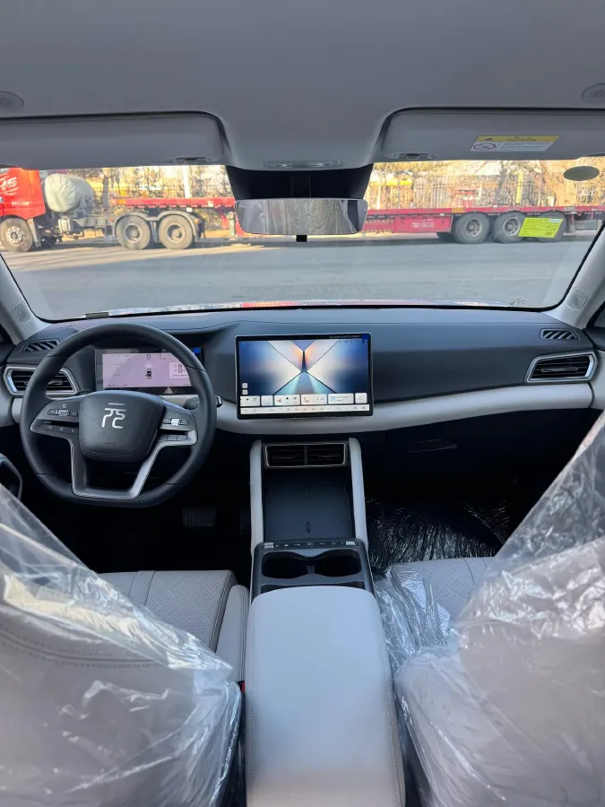 2025 BYD YuanUP BEV 45.12KWH,autocango,china used car exporter,china ev exporter,chinese used car exporter,chinese used ev exporter