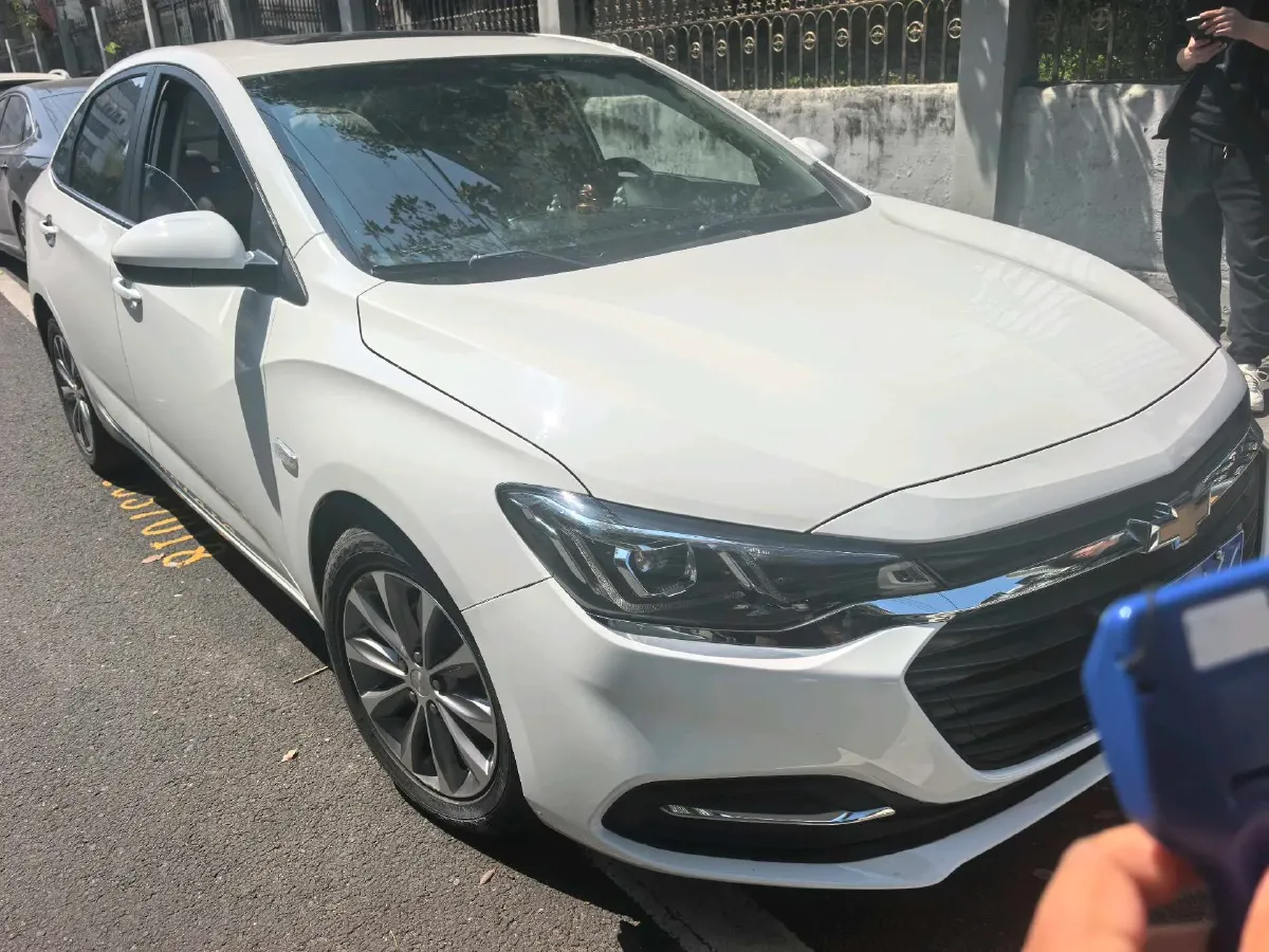 2020 Chevrolet Monza 1.5L 113HP L4 6AT,autocango,china used car exporter,china ev exporter,chinese used car exporter,chinese used ev exporter