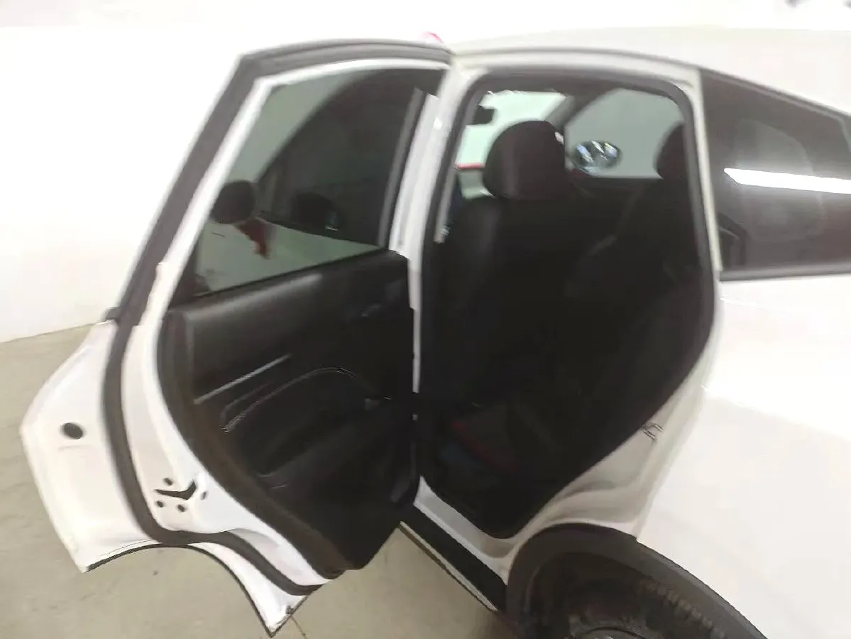 2022 ChangAn Oshan X7 Plus 1.5T 188HP L4 7DCT,autocango,china used car exporter,china ev exporter,chinese used car exporter,chinese used ev exporter