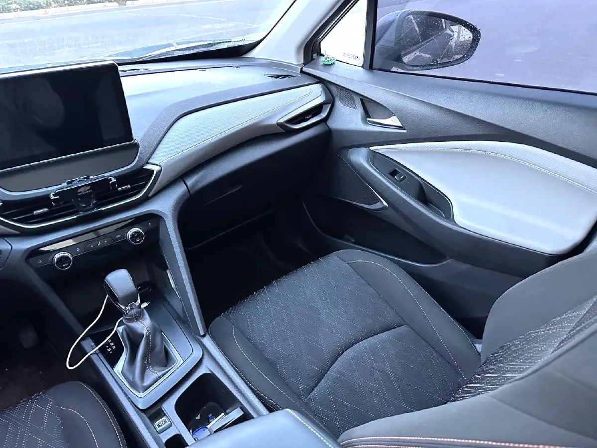 2019 Chevrolet Orlando 1.3T 163HP L3 6AT,autocango,china used car exporter,china ev exporter,chinese used car exporter,chinese used ev exporter