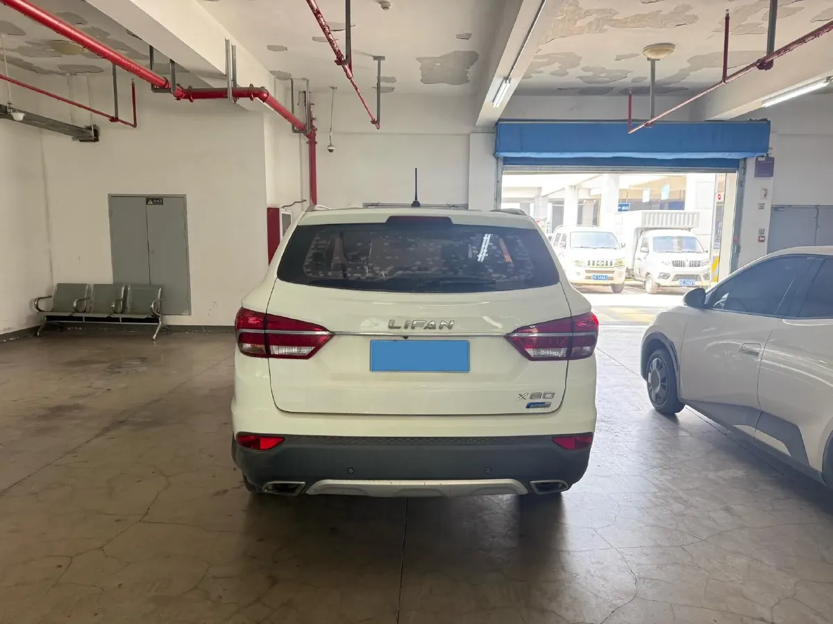 2017 LiFan X80 2.0T 192HP L4 6AT,autocango,china used car exporter,china ev exporter,chinese used car exporter,chinese used ev exporter
