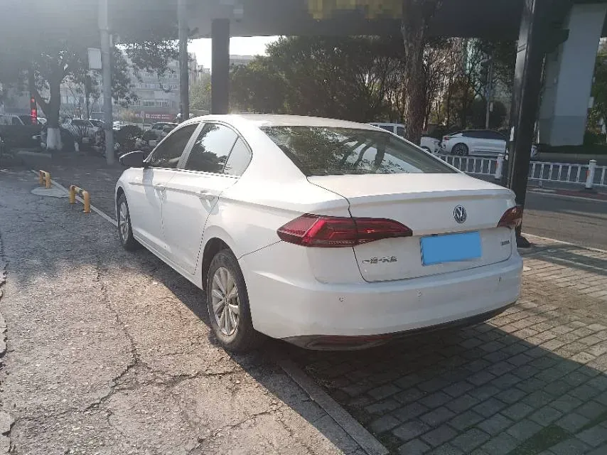 2020 Volkswagen Bora 1.5L 113HP L4 5MT,autocango,china used car exporter,china ev exporter,chinese used car exporter,chinese used ev exporter