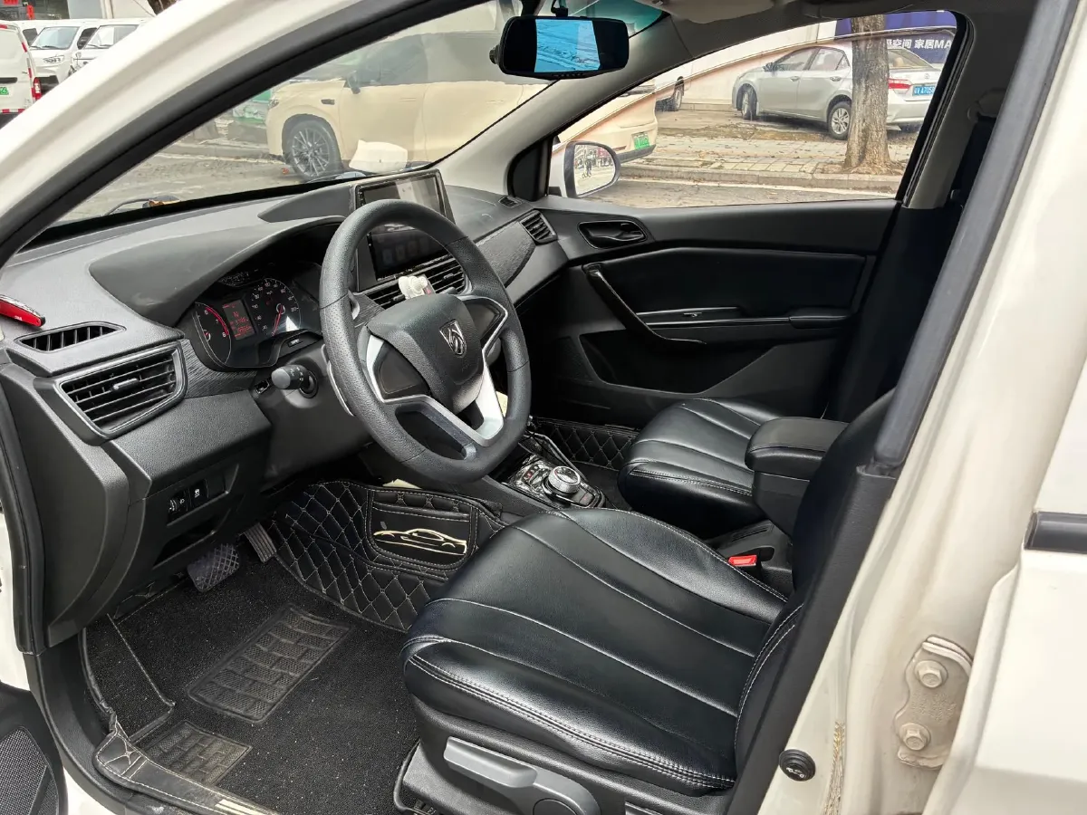 2017 Karry K50 1.5L 109HP L4 5MT,autocango,china used car exporter,china ev exporter,chinese used car exporter,chinese used ev exporter