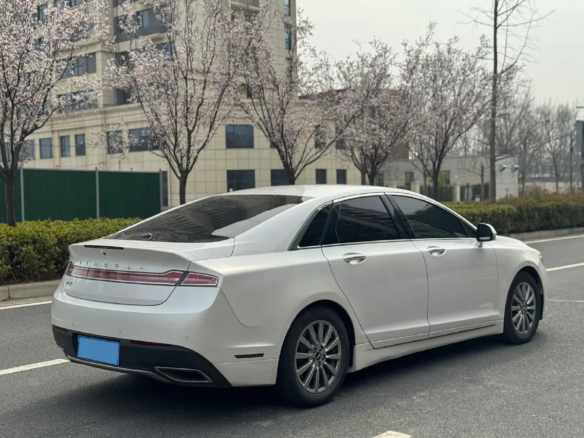 2019 BMW X2 1.5T 140HP L3 7DCT,autocango,china used car exporter,china ev exporter,chinese used car exporter,chinese used ev exporter