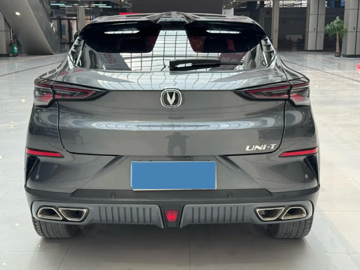 2022 ChangAn UNI-T 1.5T 188HP L4 7DCT,autocango,china used car exporter,china ev exporter,chinese used car exporter,chinese used ev exporter