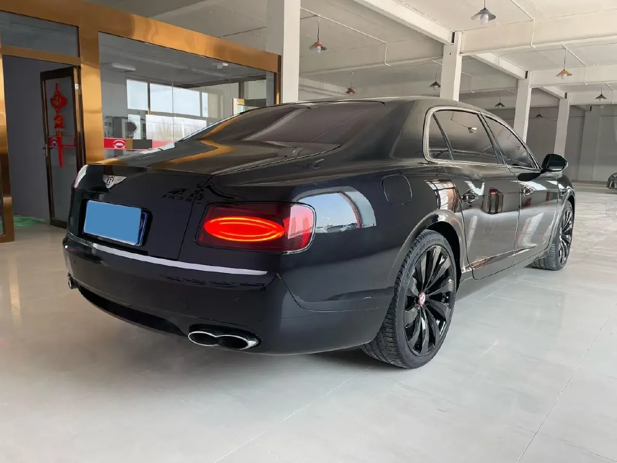 2017 Bentley Flying Spur 4.0T 528HP V8 8AT,autocango,china used car exporter,china ev exporter,chinese used car exporter,chinese used ev exporter