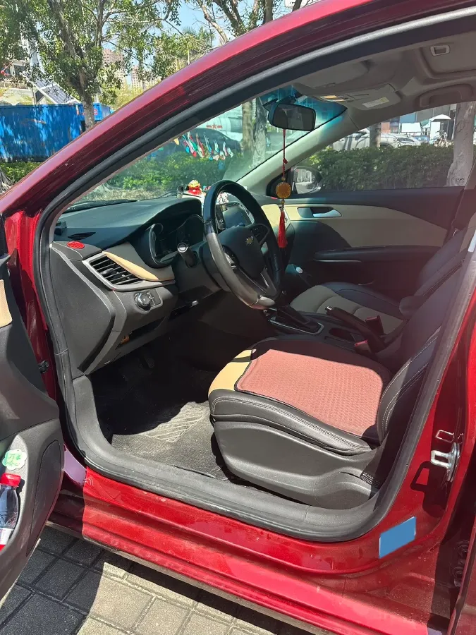 2022 Chevrolet Monza 1.5L 113HP L4 6AT,autocango,china used car exporter,china ev exporter,chinese used car exporter,chinese used ev exporter