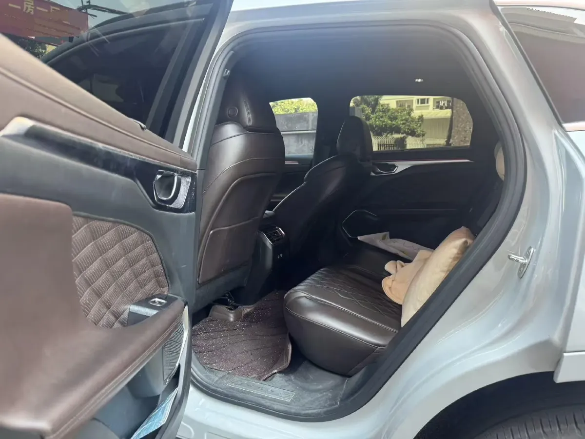 2021 MINI MINI 1.5T 102HP L3 7DCT,autocango,china used car exporter,china ev exporter,chinese used car exporter,chinese used ev exporter