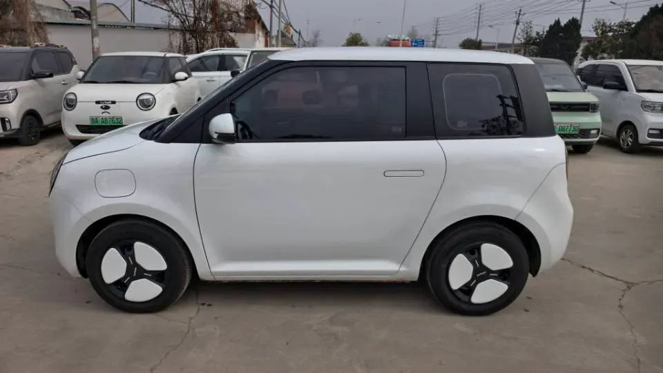 2025 LingBox BOX BEV 19.2KWH,autocango,china used car exporter,china ev exporter,chinese used car exporter,chinese used ev exporter