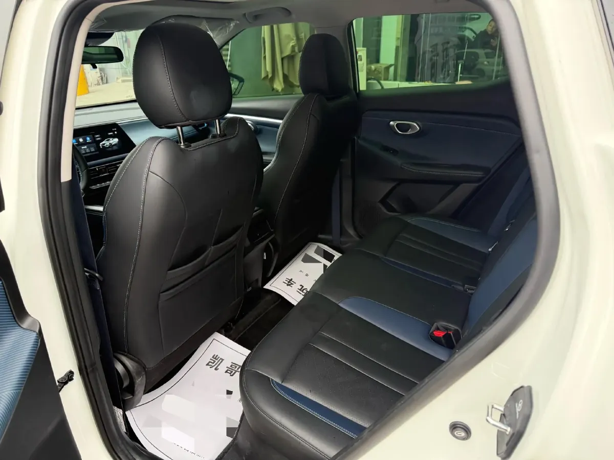 2025 GAC Trumpchi GS3 1.5T 177HP L4 7DCT,autocango,china used car exporter,china ev exporter,chinese used car exporter,chinese used ev exporter