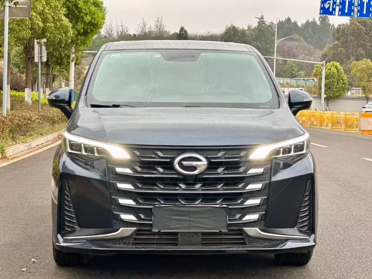 2021 GAC Trumpchi M6 1.5T 169HP L4 7DCT,autocango,china used car exporter,china ev exporter,chinese used car exporter,chinese used ev exporter