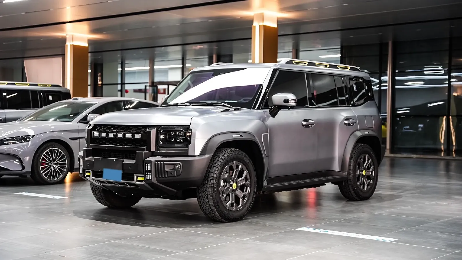 2024 Jetour ShanHai TravellerC-DM 1.5T 156HP L4 3DHT PHEV 43.24KWH,autocango,china used car exporter,china ev exporter,chinese used car exporter,chinese used ev exporter