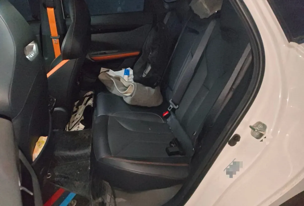 2023 ChangAn UNI-V 1.5T 188HP L4 7DCT,autocango,china used car exporter,china ev exporter,chinese used car exporter,chinese used ev exporter