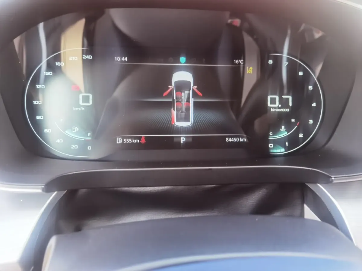 2021 Roewe iMAX8 2.0T 234HP L4 8AT,autocango,china used car exporter,china ev exporter,chinese used car exporter,chinese used ev exporter