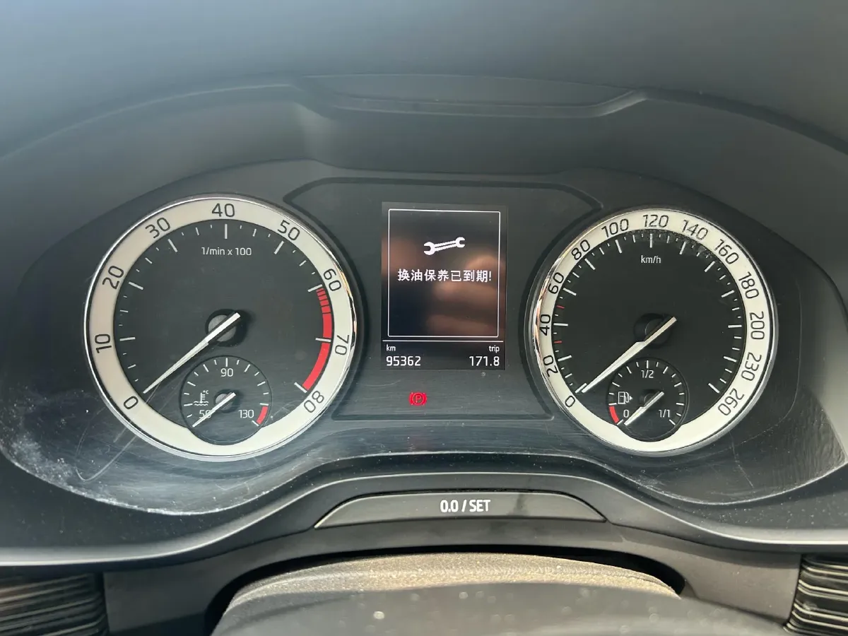 2018 Skoda Kodiak 2.0T 186HP L4 7DCT,autocango,china used car exporter,china ev exporter,chinese used car exporter,chinese used ev exporter