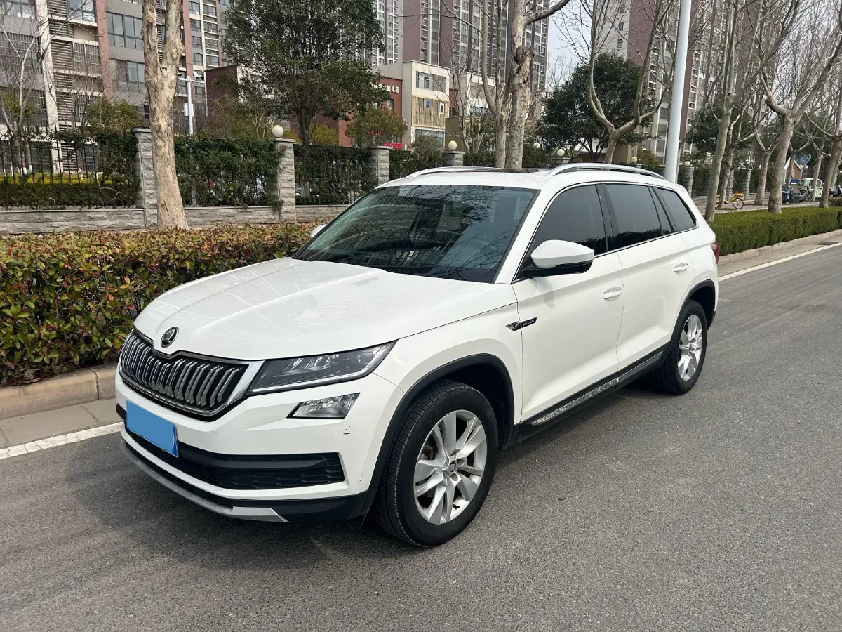 2018 Skoda Kodiak 2.0T 186HP L4 7DCT,autocango,china used car exporter,china ev exporter,chinese used car exporter,chinese used ev exporter