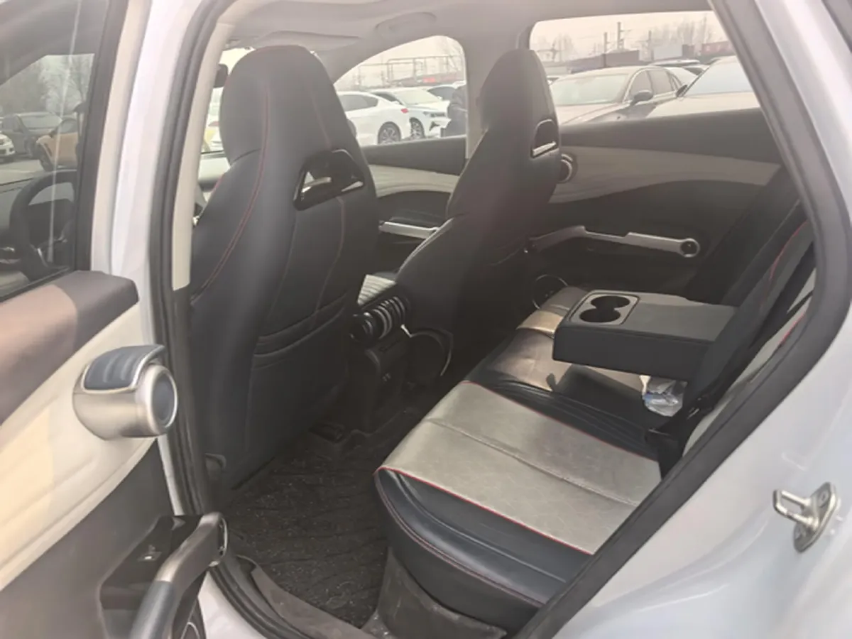 2022 Foton Grand General G7 2.0T 238HP L4 8AT,autocango,china used car exporter,china ev exporter,chinese used car exporter,chinese used ev exporter