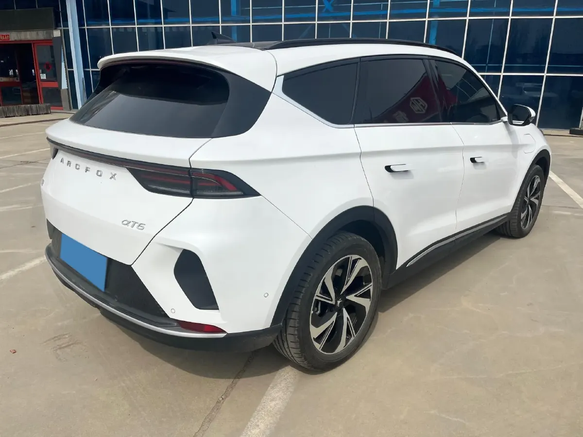 2025 ARCFOX αT6 BEV,autocango,china used car exporter,china ev exporter,chinese used car exporter,chinese used ev exporter