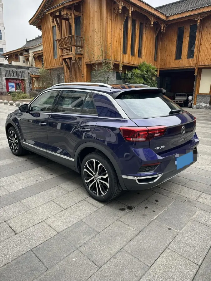 2020 Volkswagen T-Roc 1.4T 150HP L4 7DCT,autocango,china used car exporter,china ev exporter,chinese used car exporter,chinese used ev exporter