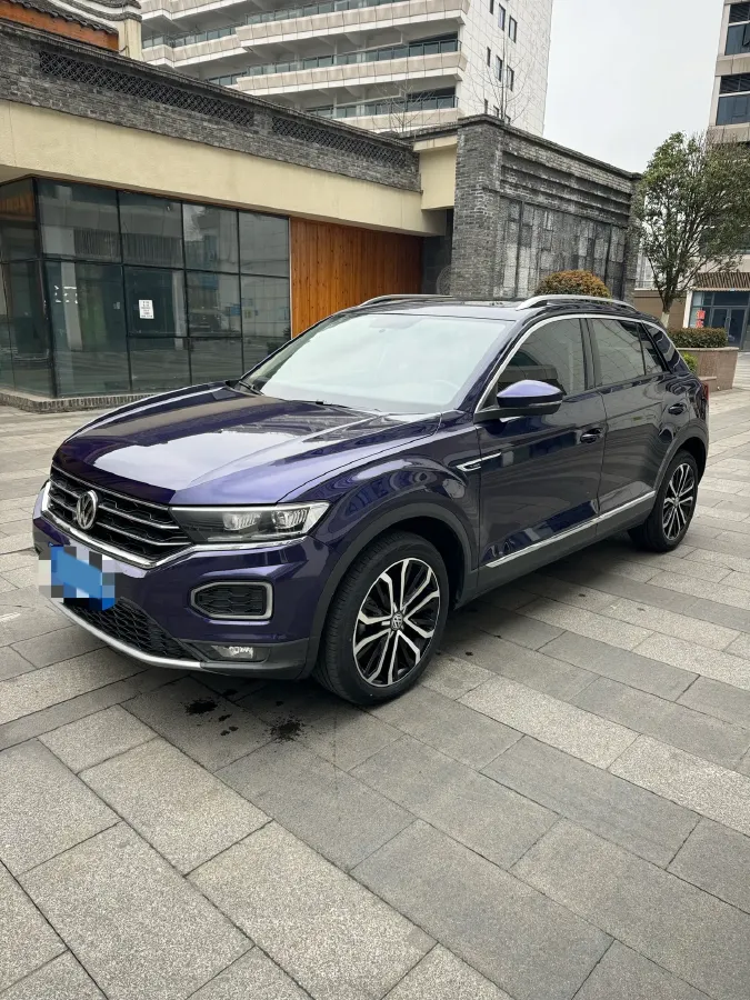 2020 Volkswagen T-Roc 1.4T 150HP L4 7DCT,autocango,china used car exporter,china ev exporter,chinese used car exporter,chinese used ev exporter