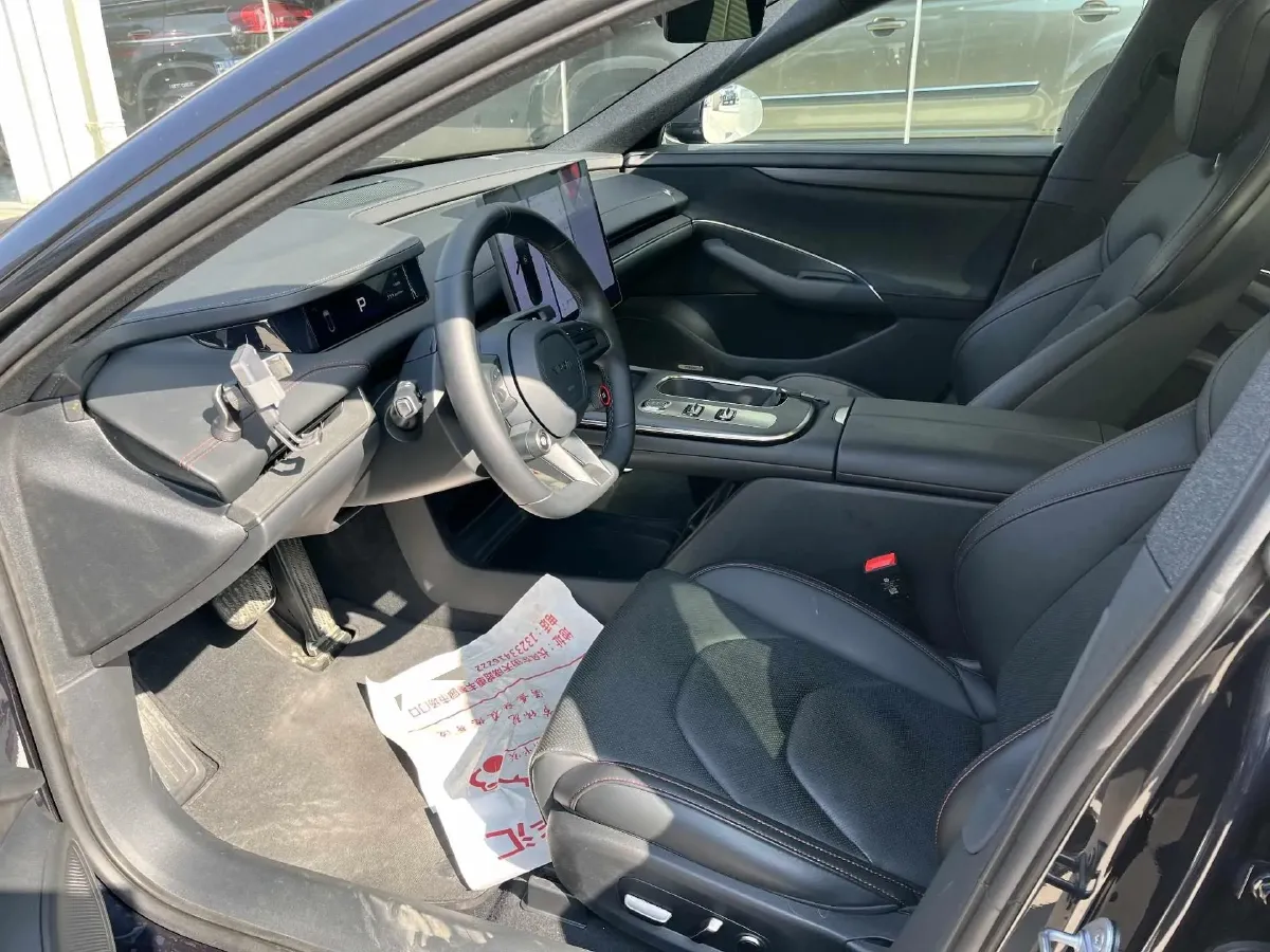 2024 MI SU7 BEV 73.6KWH,autocango,china used car exporter,china ev exporter,chinese used car exporter,chinese used ev exporter