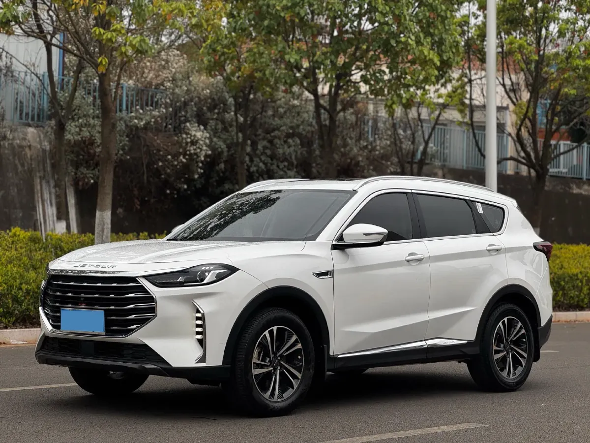 2021 Haval M6 1.5T 150HP L4 6MT,autocango,china used car exporter,china ev exporter,chinese used car exporter,chinese used ev exporter
