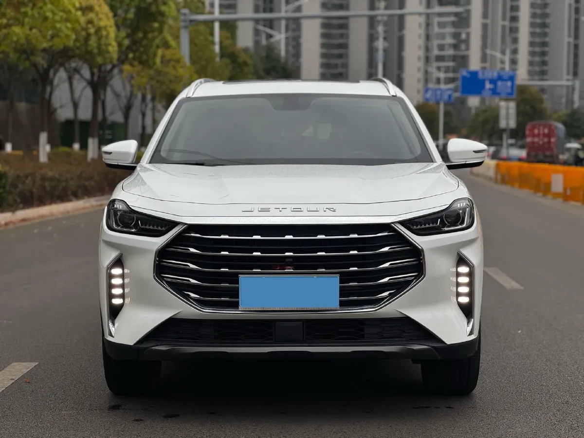 2021 Haval M6 1.5T 150HP L4 6MT,autocango,china used car exporter,china ev exporter,chinese used car exporter,chinese used ev exporter