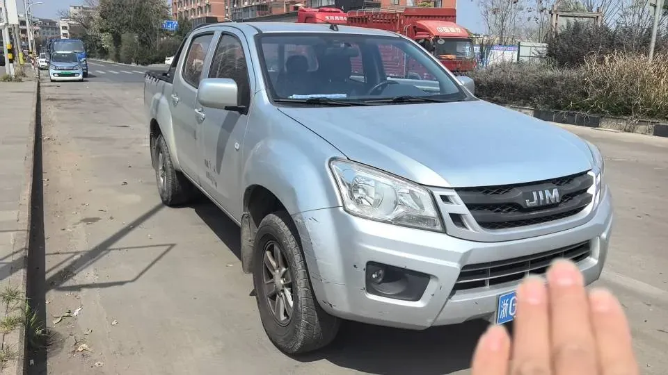 2020 Isuzu RE-MAX Jim 2.8T 120HP L4 5MT,autocango,china used car exporter,china ev exporter,chinese used car exporter,chinese used ev exporter