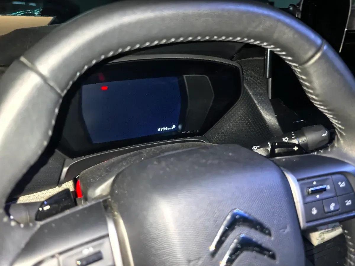 2022 Citroen C5 X 1.6T 175HP L4 8AT,autocango,china used car exporter,china ev exporter,chinese used car exporter,chinese used ev exporter