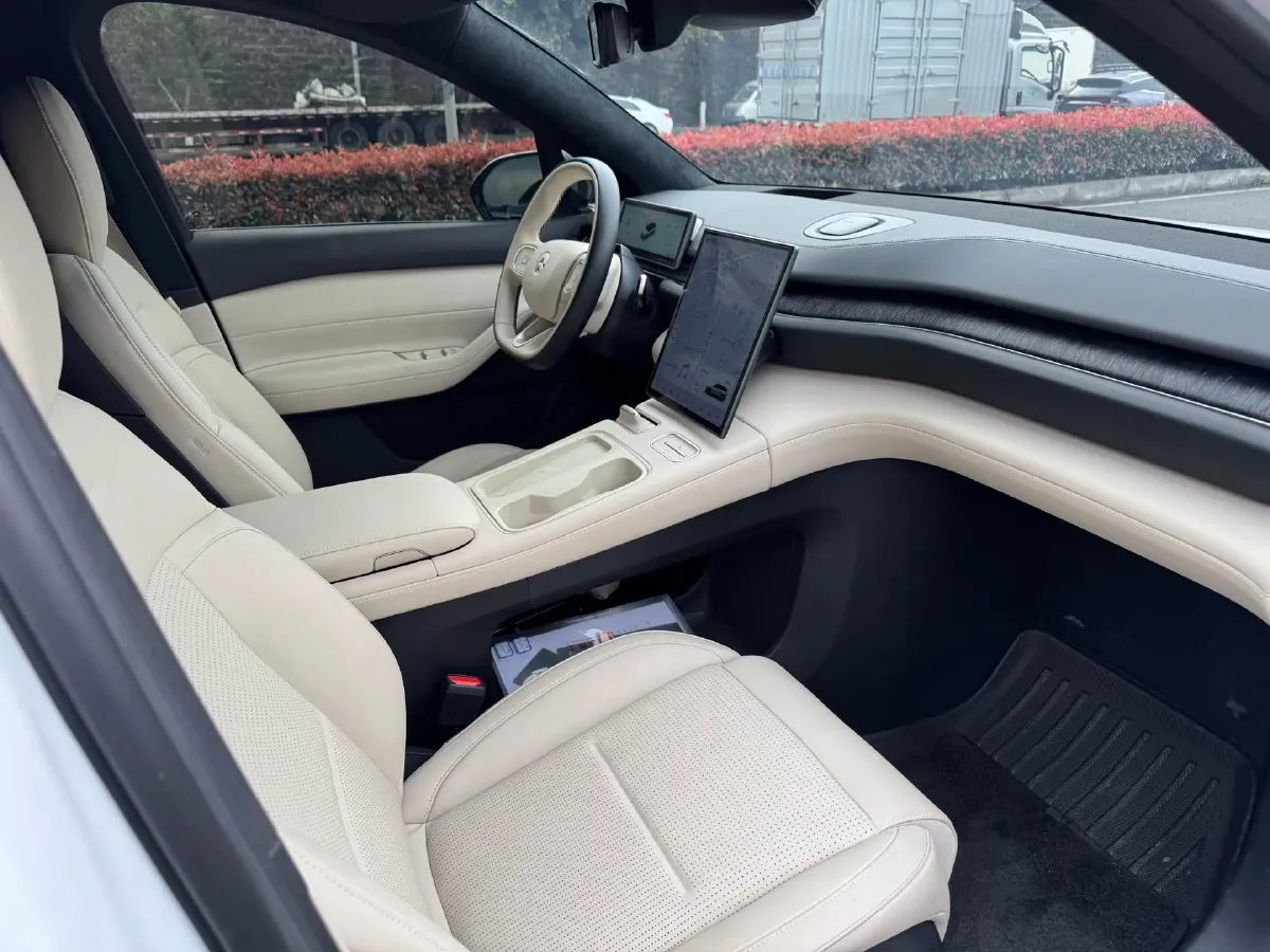 2023 NIO ES6 BEV 75KWH,autocango,china used car exporter,china ev exporter,chinese used car exporter,chinese used ev exporter