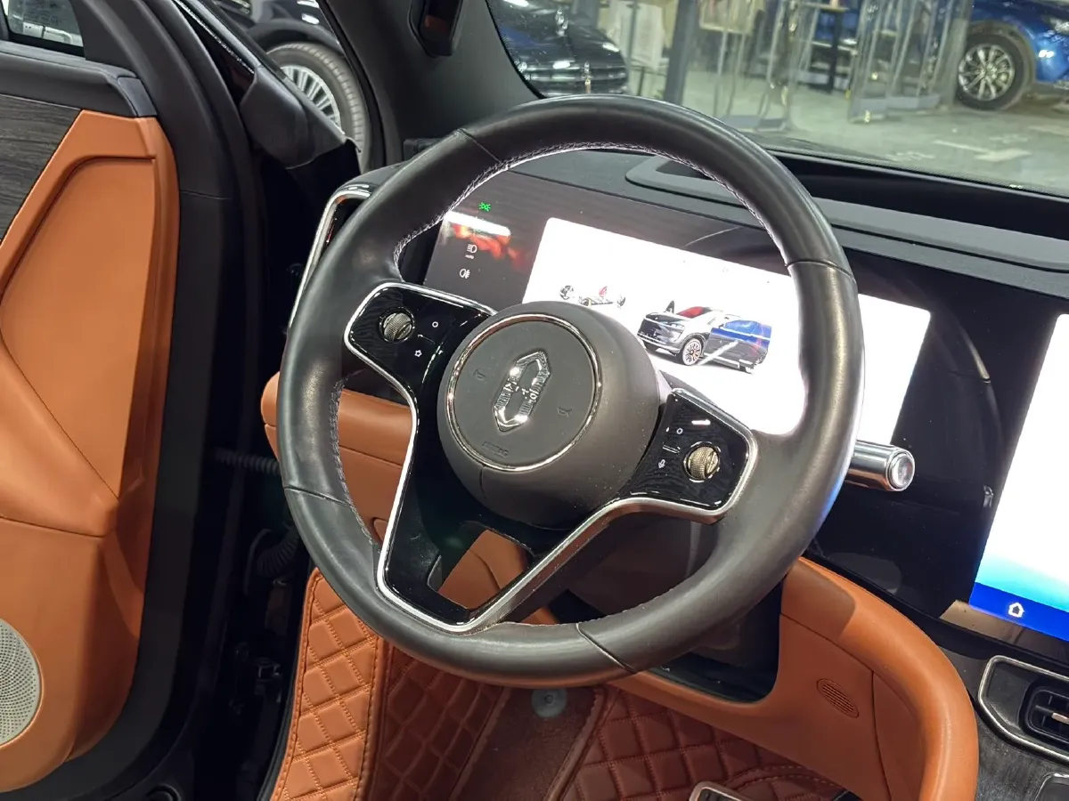 2024 AITO AITO M9 1.5T 152HP L4 REEV 42KWH,autocango,china used car exporter,china ev exporter,chinese used car exporter,chinese used ev exporter