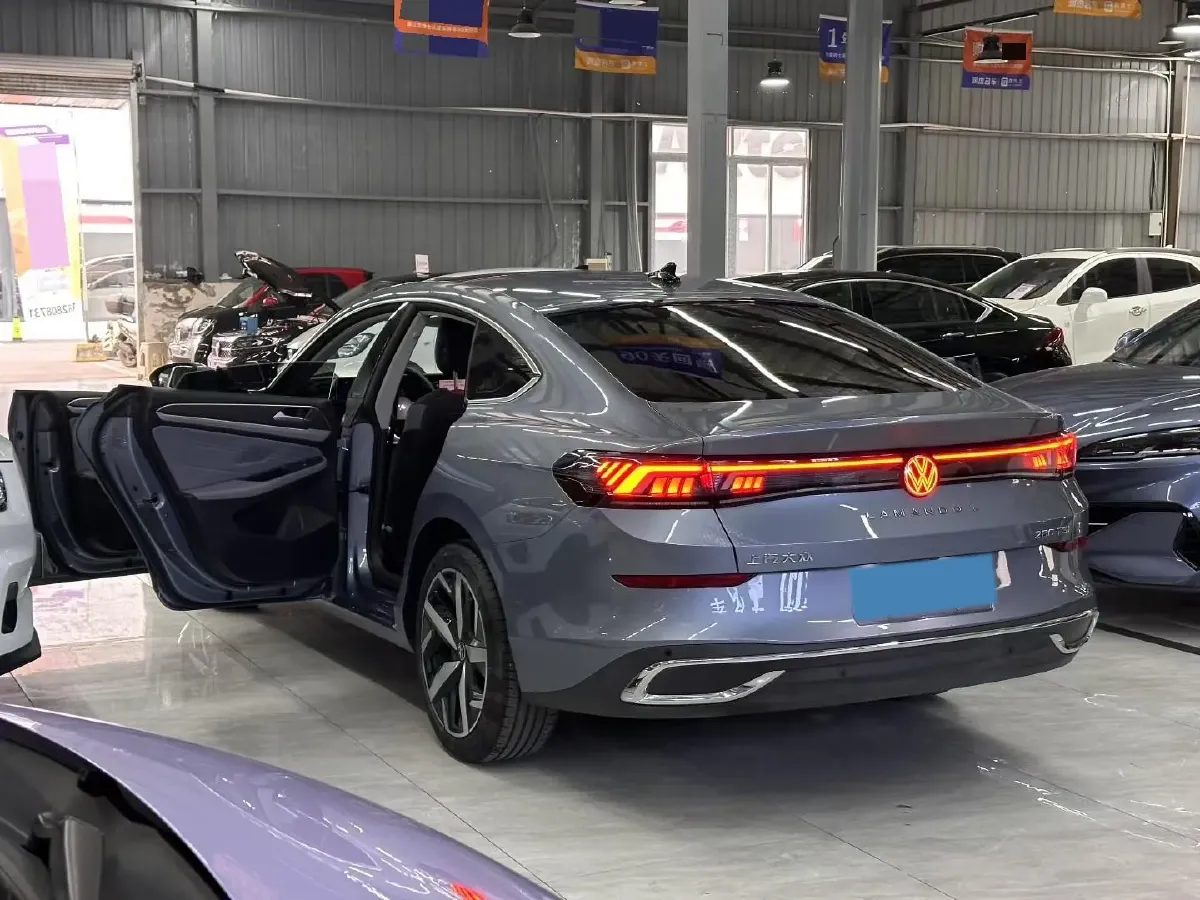 2023 Volkswagen Lamando 1.4T 150HP L4 7DCT,autocango,china used car exporter,china ev exporter,chinese used car exporter,chinese used ev exporter