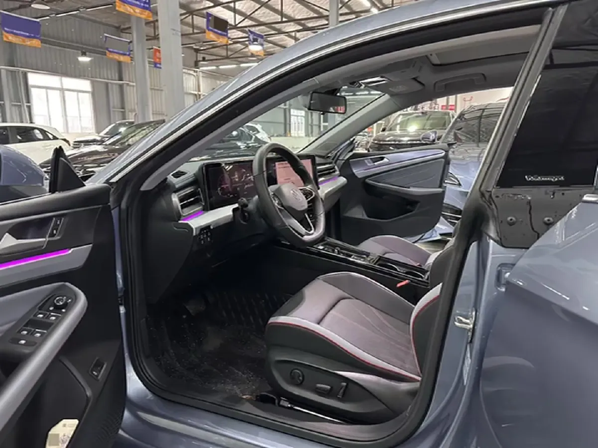 2023 Volkswagen Lamando 1.4T 150HP L4 7DCT,autocango,china used car exporter,china ev exporter,chinese used car exporter,chinese used ev exporter