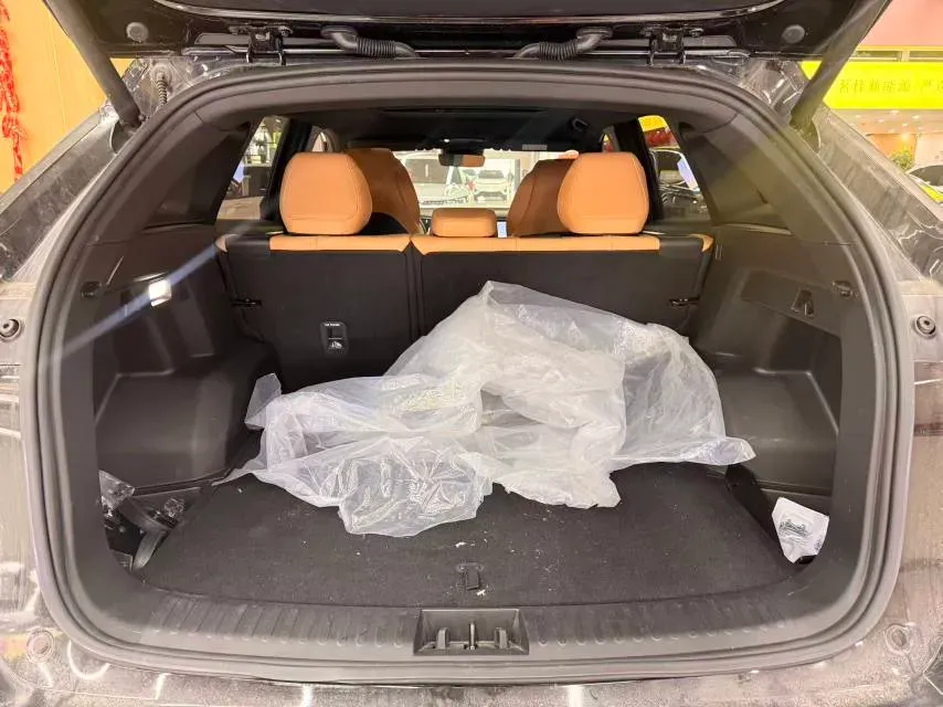 2023 Geely Galaxy L7 1.5T 163HP L4 3DHT PHEV 18.7KWH,autocango,china used car exporter,china ev exporter,chinese used car exporter,chinese used ev exporter