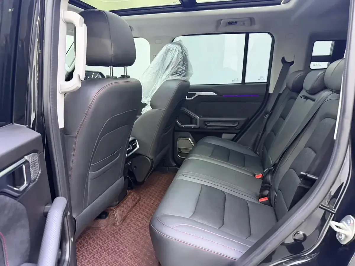 2023 Jetour Traveller 2.0T 254HP L4 7DCT,autocango,china used car exporter,china ev exporter,chinese used car exporter,chinese used ev exporter