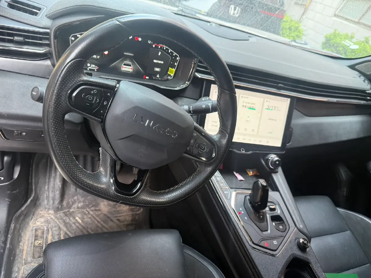 2021 LYNK&CO 01 2.0T 254HP L4 8AT,autocango,china used car exporter,china ev exporter,chinese used car exporter,chinese used ev exporter