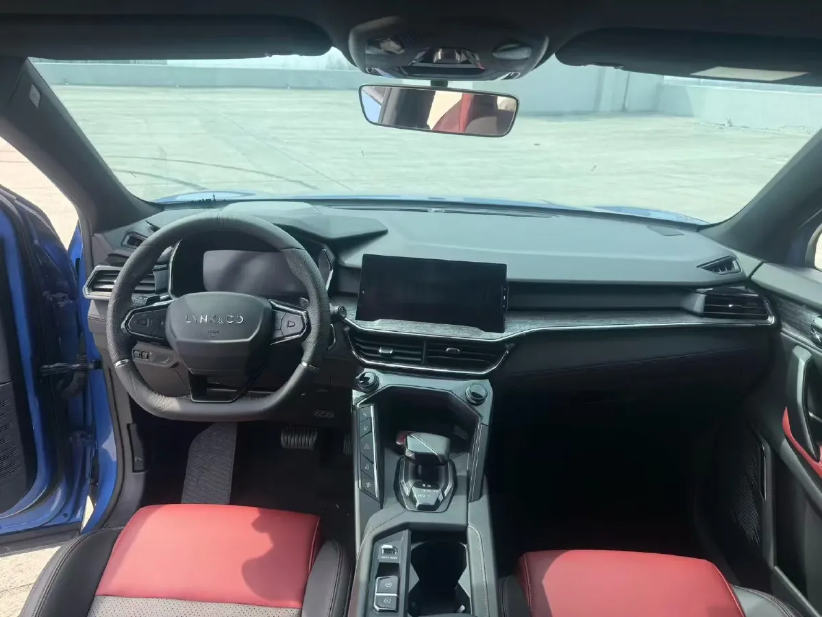 2020 LYNK&CO 06 1.5T 177HP L3 7DCT,autocango,china used car exporter,china ev exporter,chinese used car exporter,chinese used ev exporter