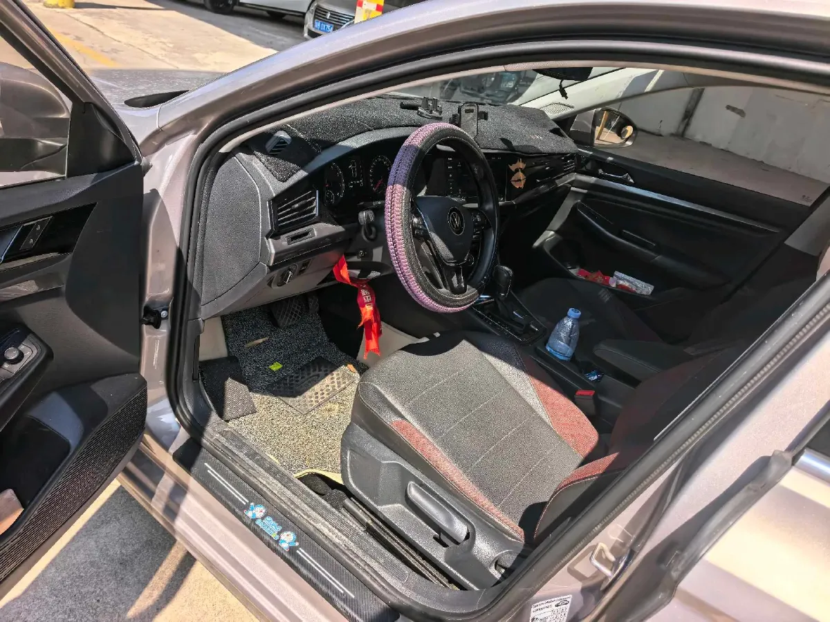 2021 Volkswagen Bora 1.5L 113HP L4 6AT,autocango,china used car exporter,china ev exporter,chinese used car exporter,chinese used ev exporter